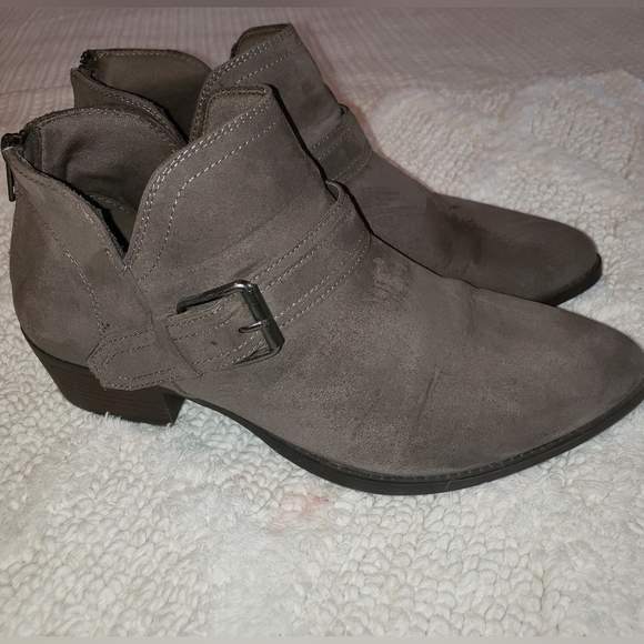 David Aaron Shoes - David Aaron booties